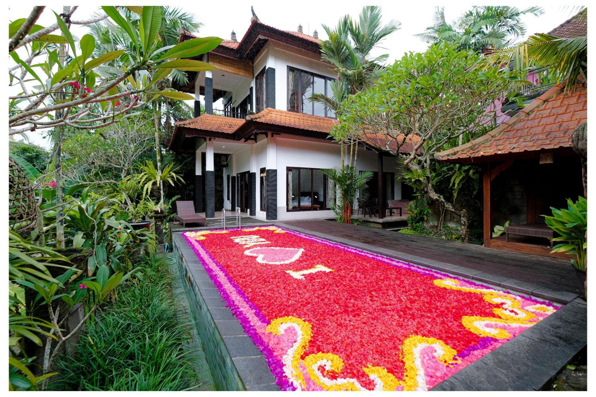 Villa Wegy House-3Br In Udub With Pool And Jungle View Ubud Esterno foto
